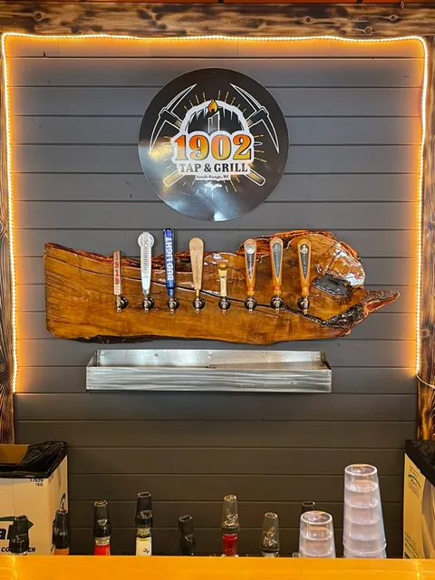 1902 Tap and Grill