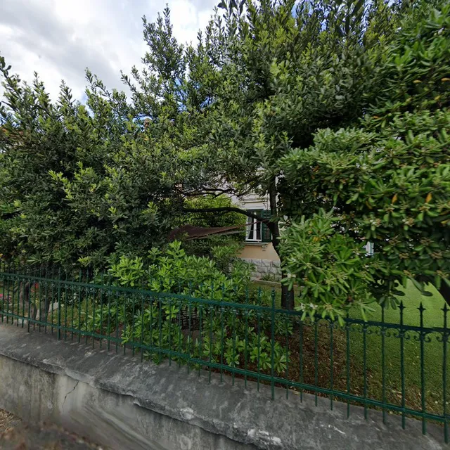 Beach City Pearls Apartments, Split