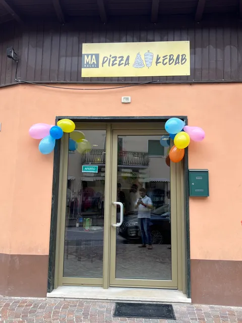 M.A. HALAL PIZZA KEBAB