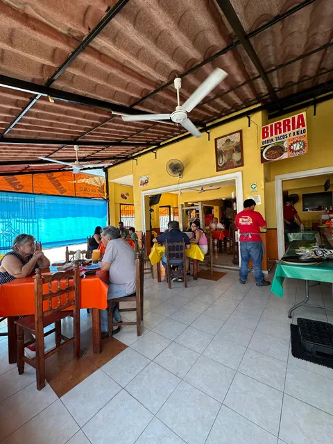LA CASA DE LALO: tacos y comida chilanga mérida | barbacoa, birria y carnitas en chuburná