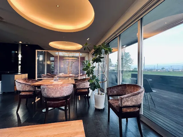 Convivialite Ichinose