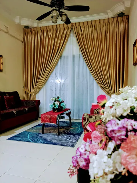 Adiniz KLIA Homestay