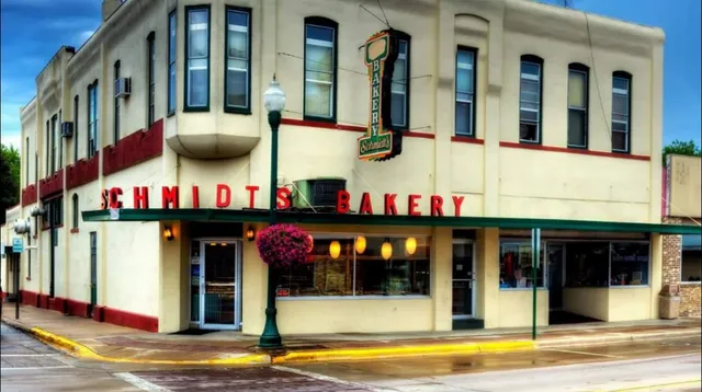 Schmidt's Bakery