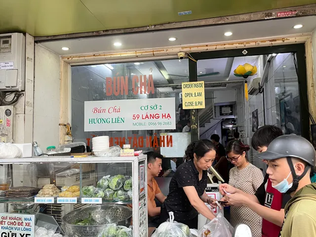 Bún chả Hương Liên