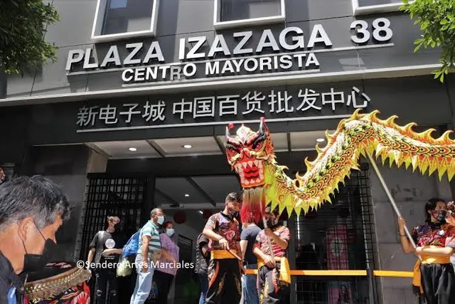 Plaza Izazaga 38