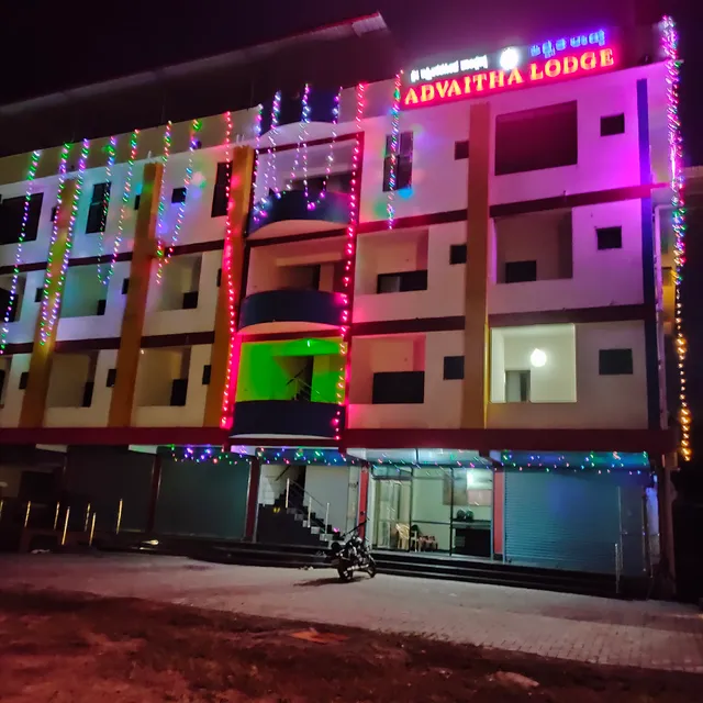 SPOT ON Advaitha Boarding And Lodging