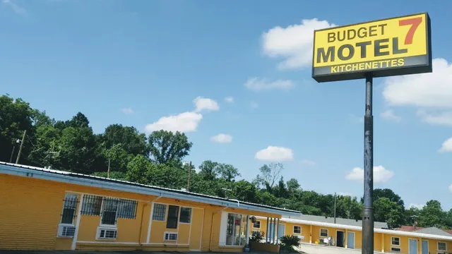 Budget 7 Motel