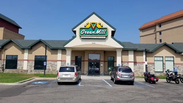Green Mill Restaurant & Bar