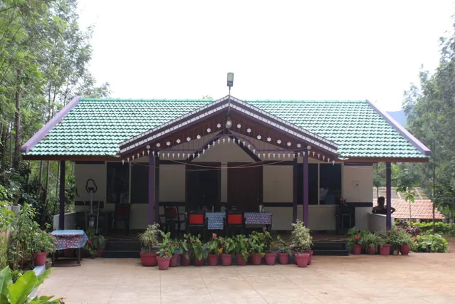 BELLICHUKKI HOMESTAY