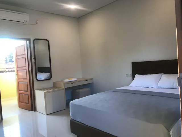 Dewi mandala homestay