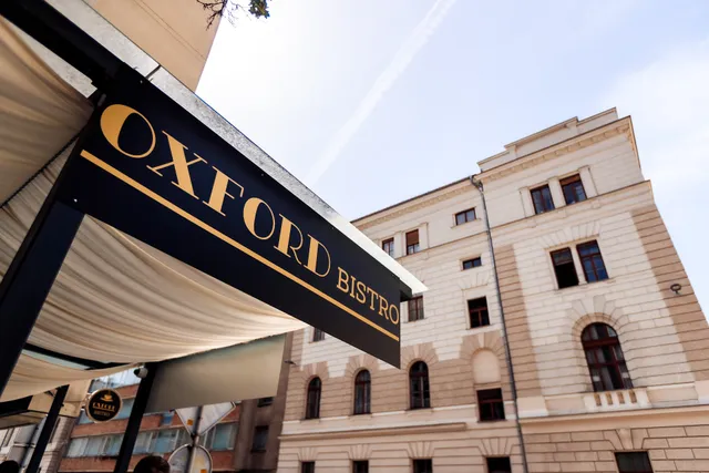 Oxford bistro & apartments