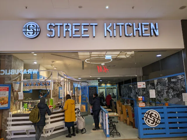 Street Kitchen