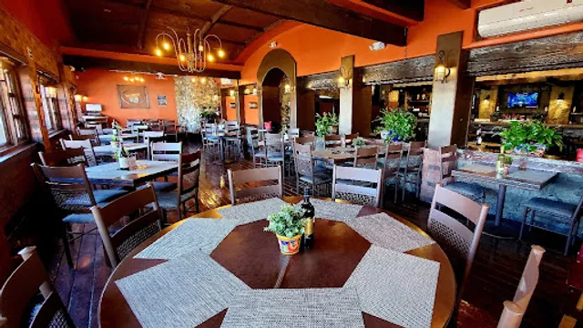 KJ Karnes en su Jugo sucursal Blvd.Aguacaliente