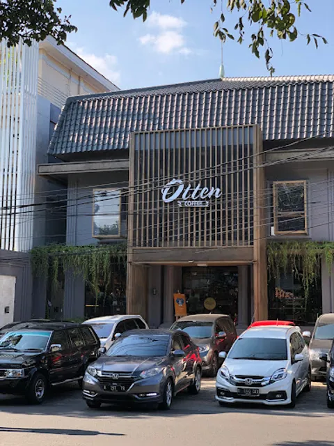 Otten Coffee Jakarta - Senopati