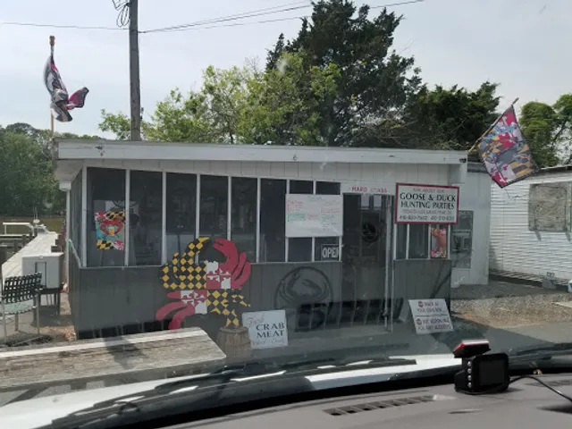 Gay's Seafood & Deli