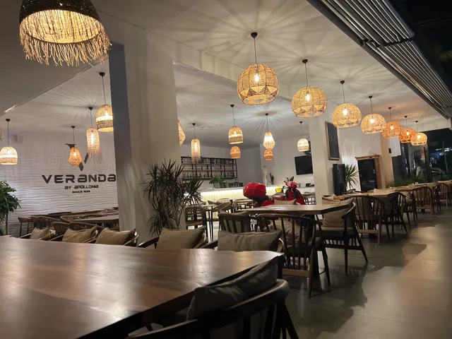 Veranda By Apollonia