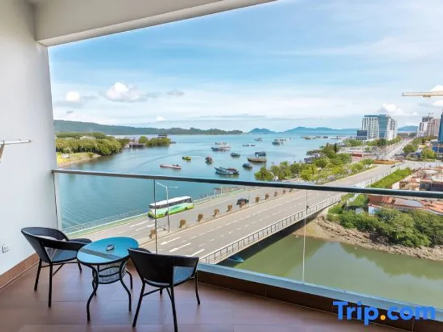 The Loft Residences Homestay @ LOFT C, Imago Shopping Mall