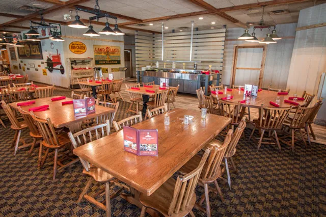 Machine Shed Restaurant Pewaukee