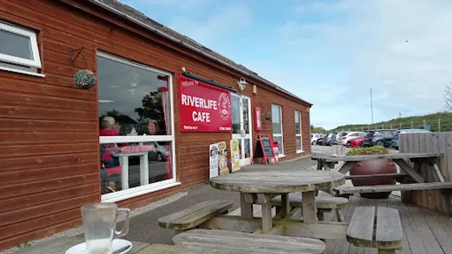 Riverlife Cafe