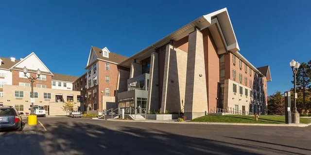 University Guest House & Conference Center