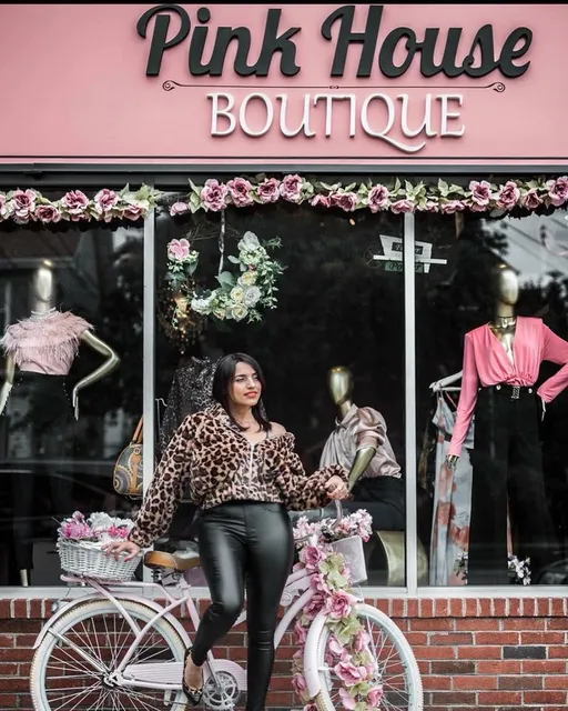 PINK HOUSE BOUTIQUE