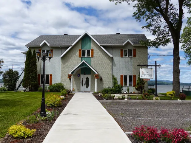 Auberge Marquis des Phares