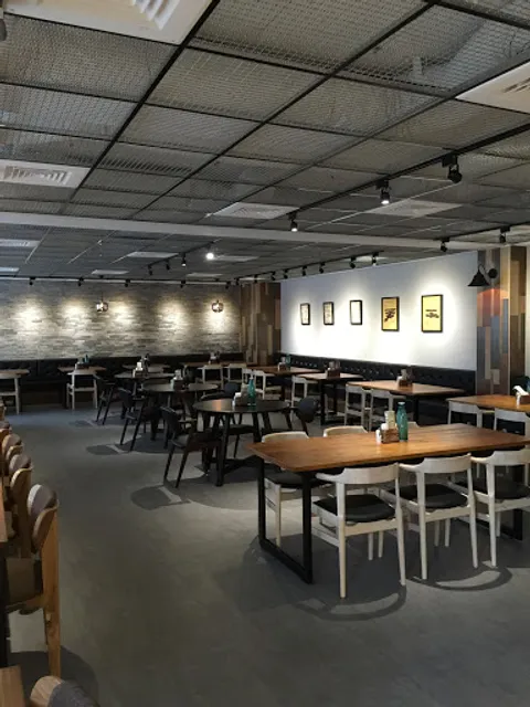 SIOU JHIH Restaurant