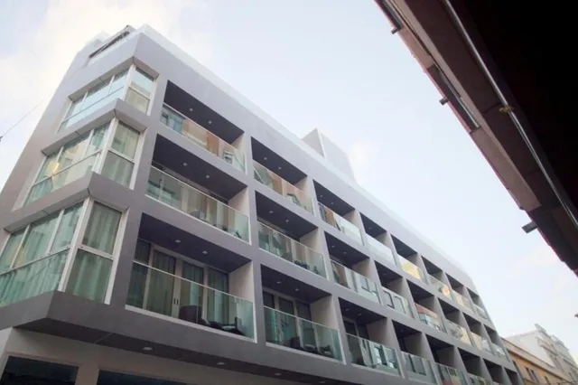 Valentina Beach Apartments & Suites