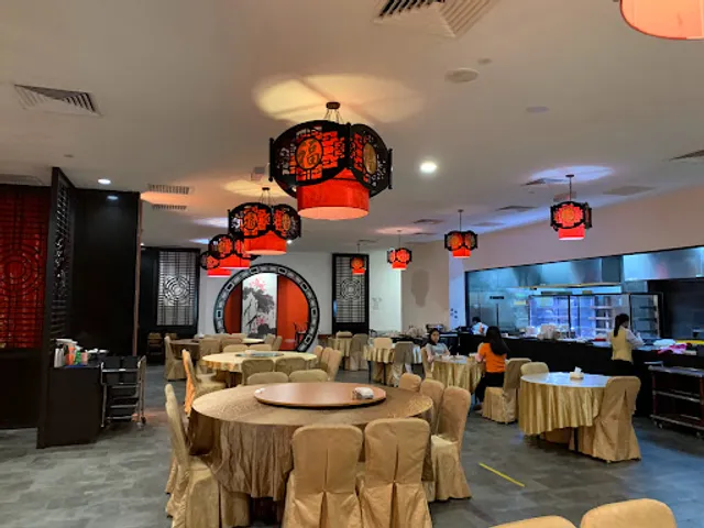 Boulevard Chinese Restaurant 富 華 楼