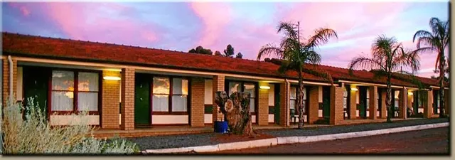 Coolgardie Motels