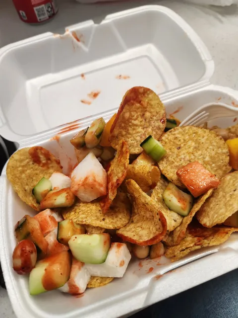 Neveria El Pochis, Pochis