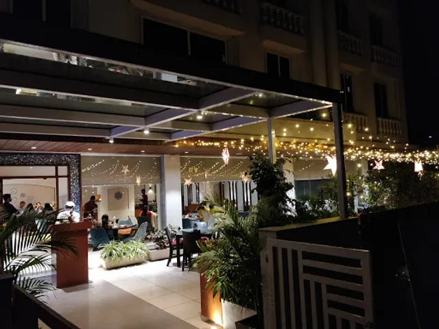 POCA - The Global Dining