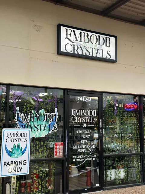 Embodii Crystals
