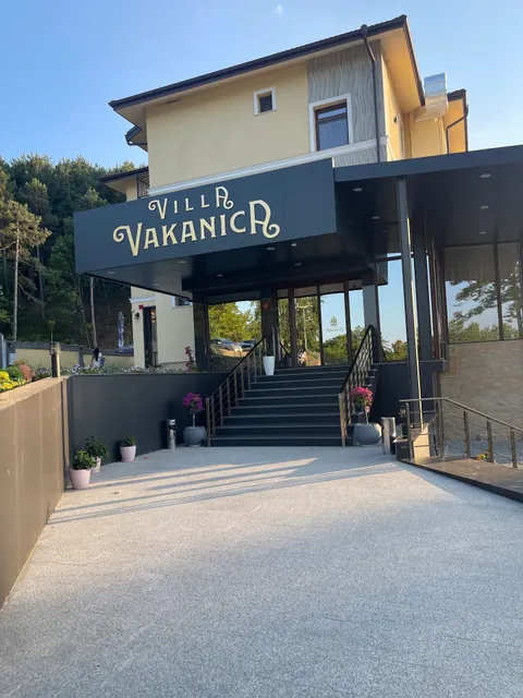 Vila Vakanica