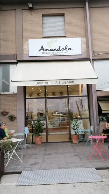 Gelateria Amandola