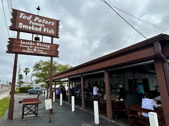 Ted Peters Famous Smoked Fish
