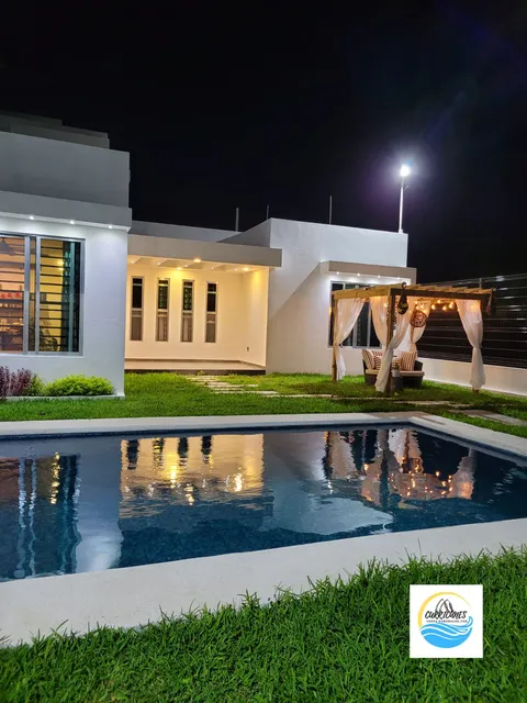 Curricanes Casa de Playa