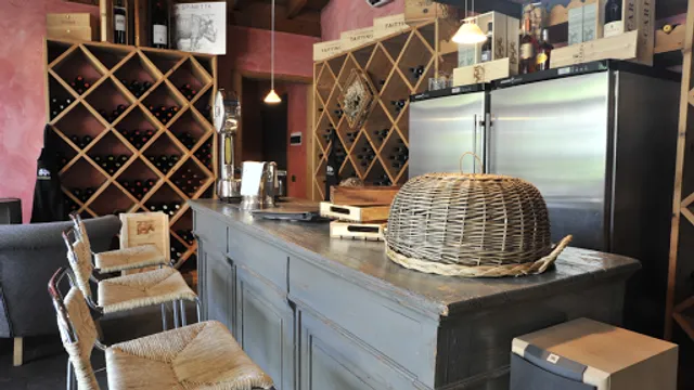 LA CORTE DELLE TAZZE