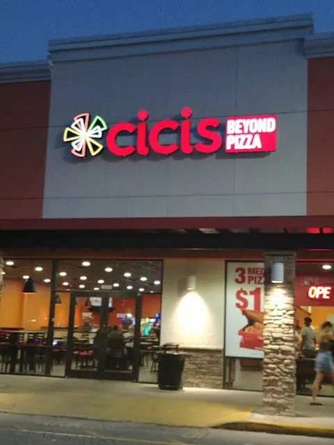 Cicis Pizza