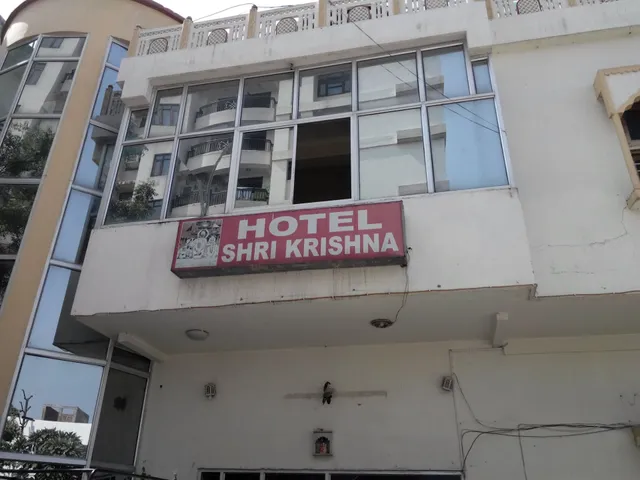 SPOT ON 77820 Hotel Shri Krishna And Restaurant