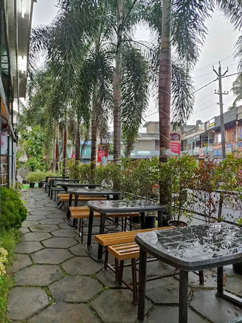 Ley Cafe ,Bakes And Cakes