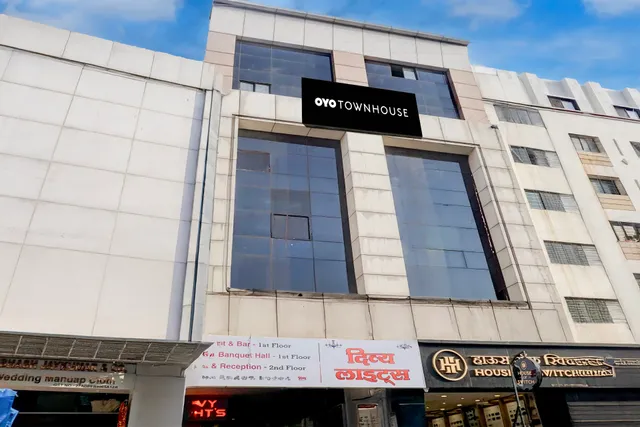 Hotel Tiranga Residency