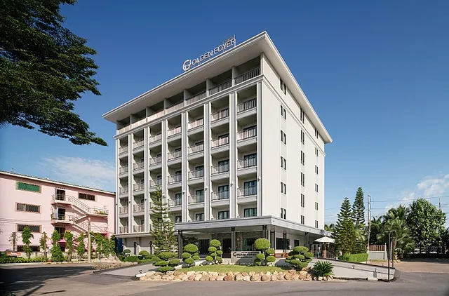 Golden Foyer Suvarnabhumi Airport Hotel