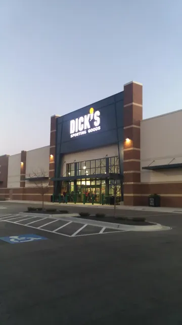 DICK'S Sporting Goods