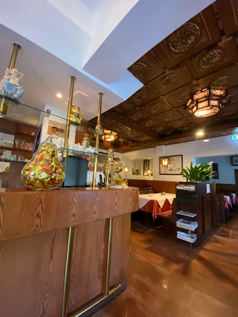 CHINARESTAURANT ''GROSSE MAUER'' Gesellschaft m.b.H.