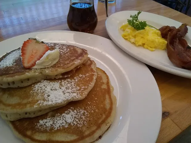 Boutique Chestnut Hill