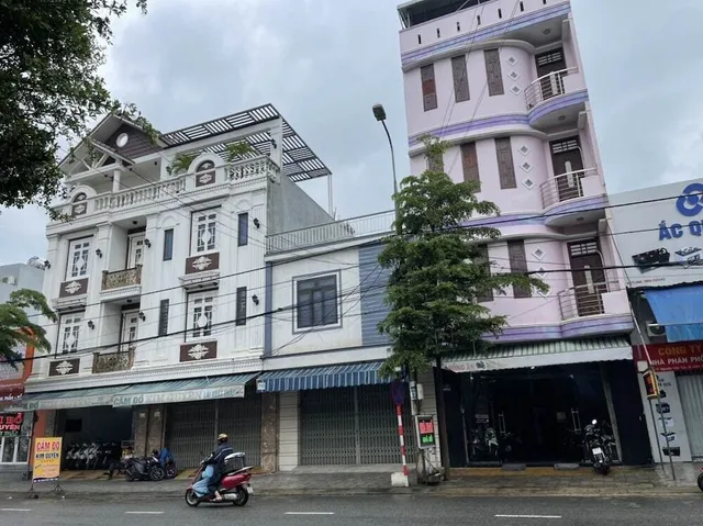 Nhà Nghỉ Hồng Ân