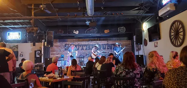 Southbound Bar & Grill
