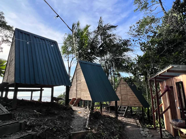 Melo Party Hostel La Barra