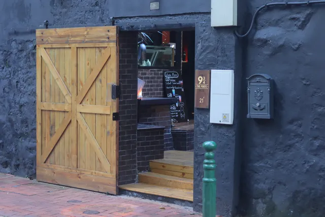 Celeste - 943 the Porte